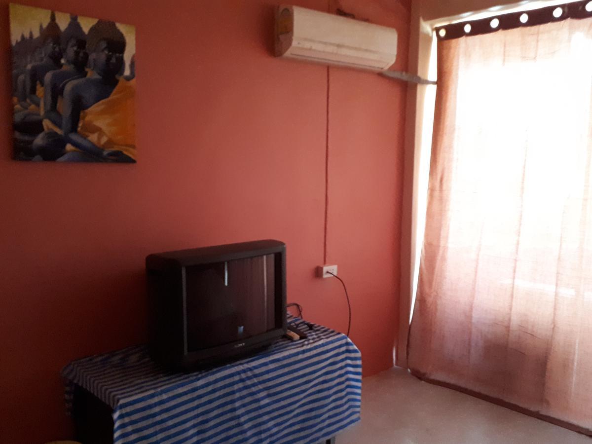 Hana Guesthouse หัวหิน ภายนอก รูปภาพ