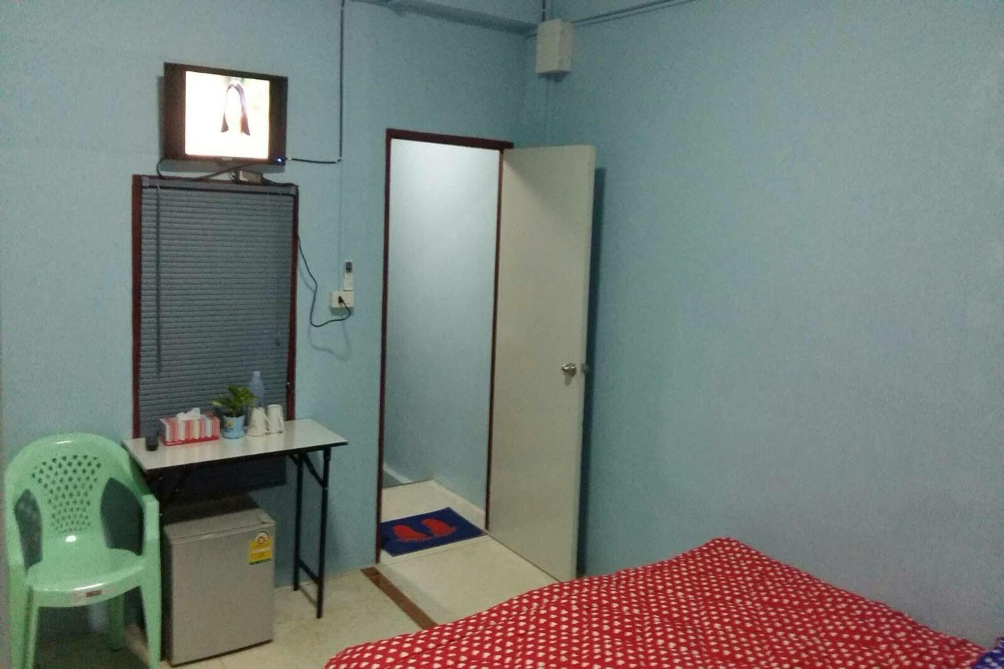 Hana Guesthouse หัวหิน ภายนอก รูปภาพ