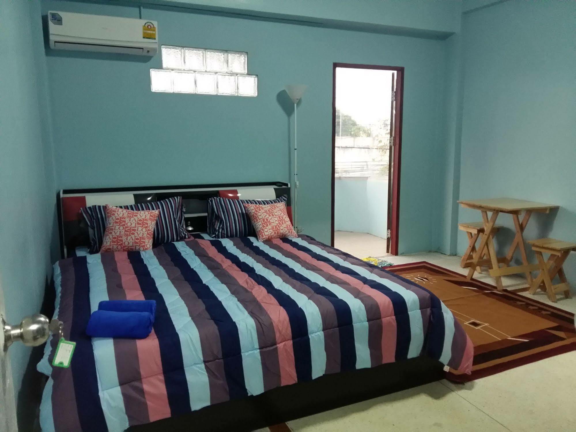 Hana Guesthouse หัวหิน ภายนอก รูปภาพ